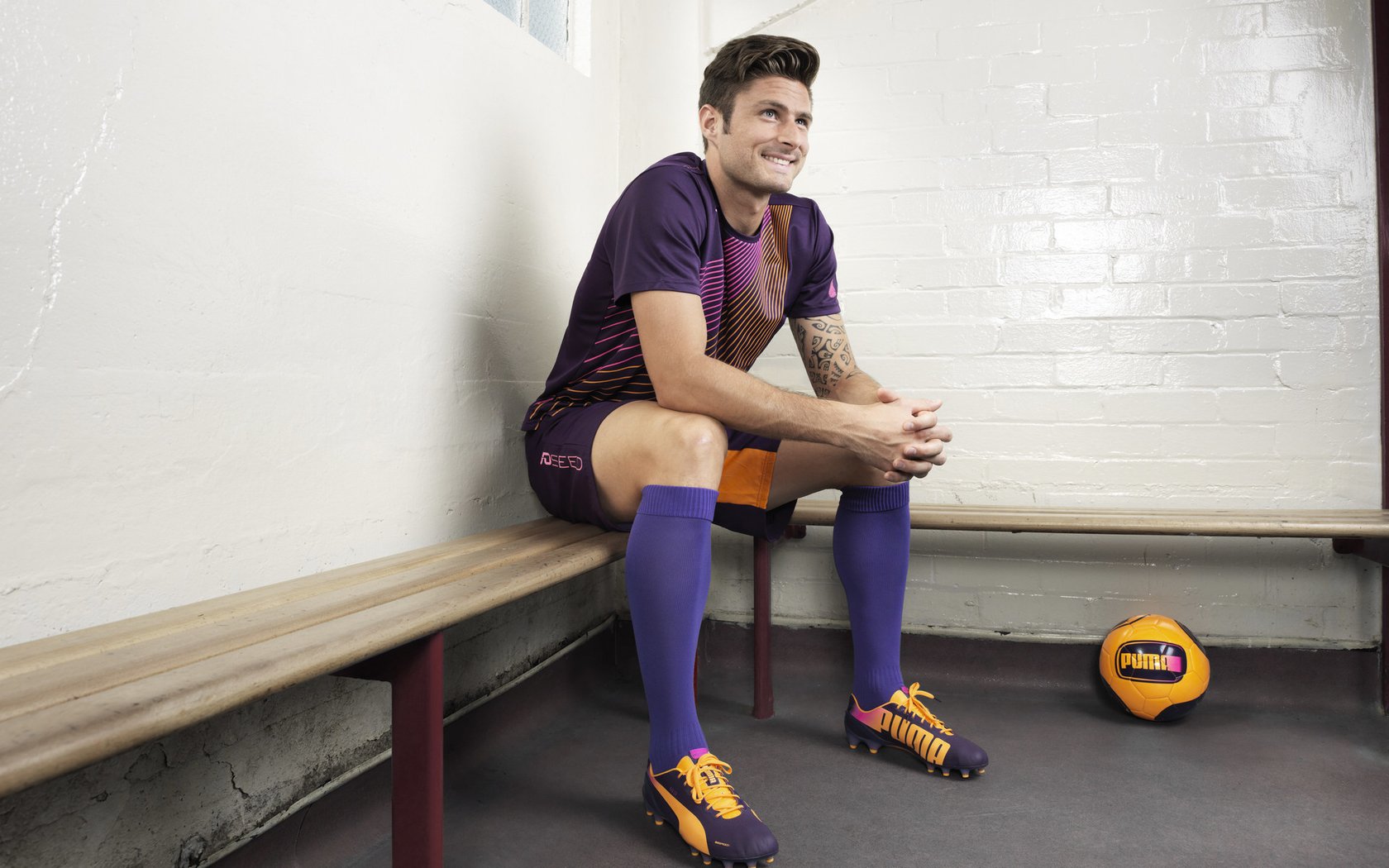 世界杯“黑马之路”全纪录 某队从不被看好到闯入四强